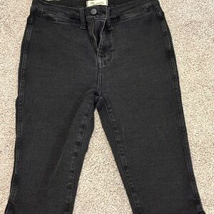 Madewell Women's Dark Capri Jeans